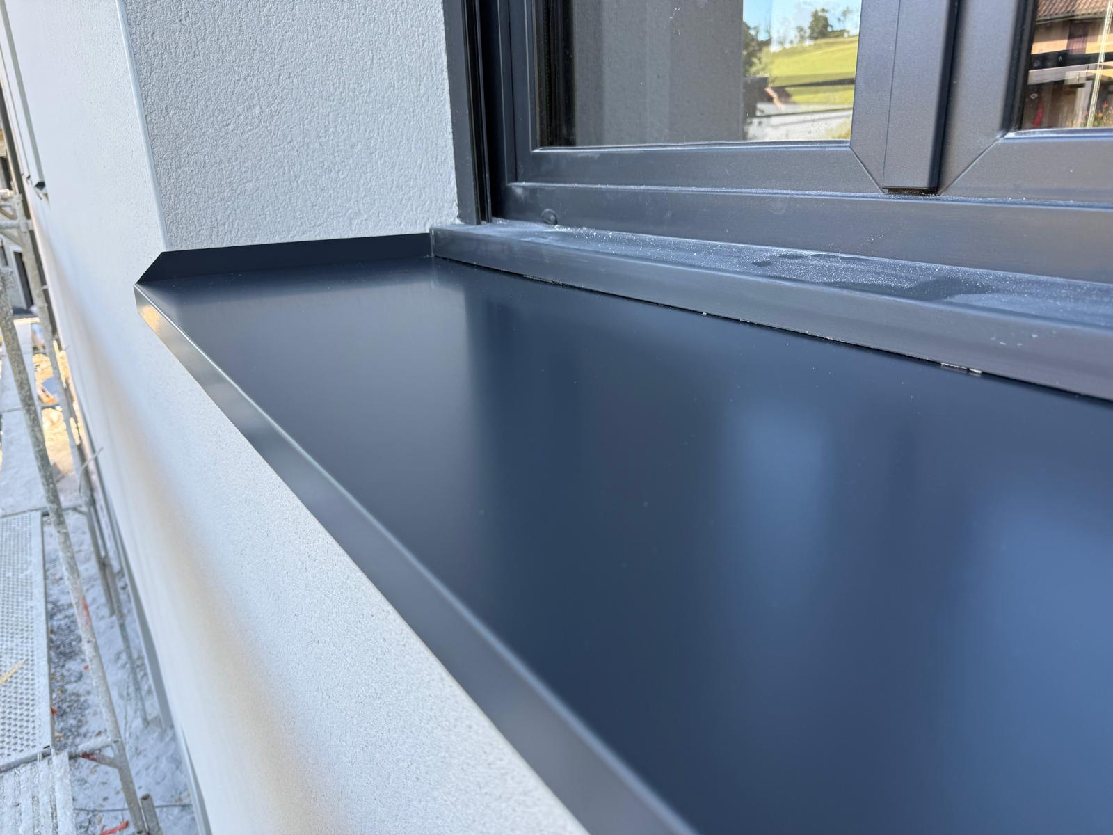 Pose de couvertine métallique IGM Façade
